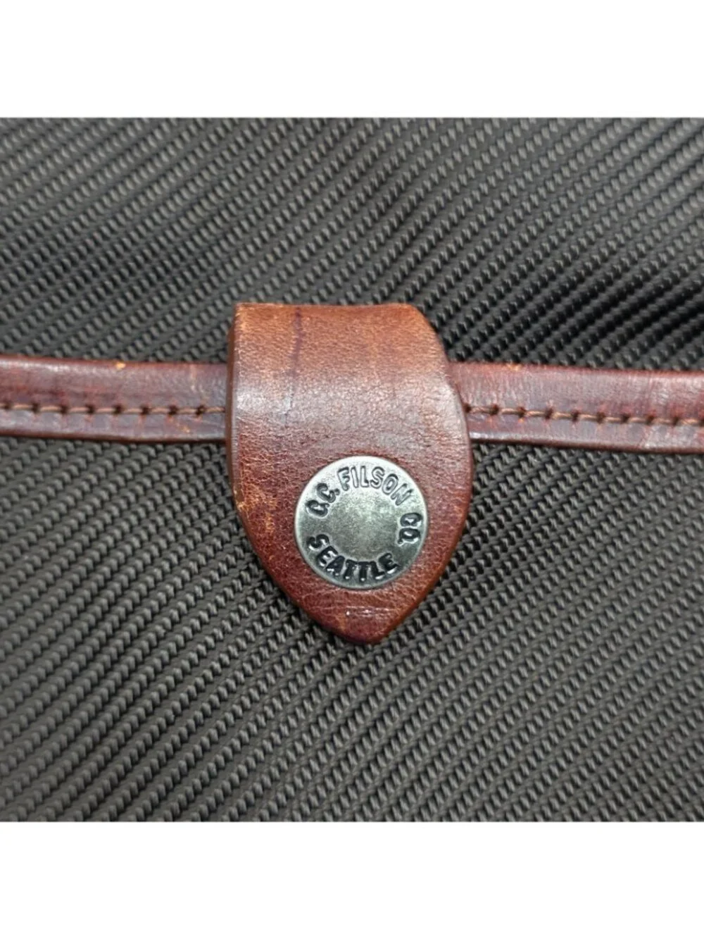 Filson Messenger Bag Mens Medium Brown Rugged Twill Leather Field Crossbody USA
